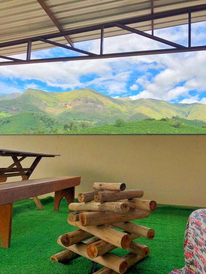 Estalagem E Restaurante Cantinho Bistro Caparao Velho Екстер'єр фото